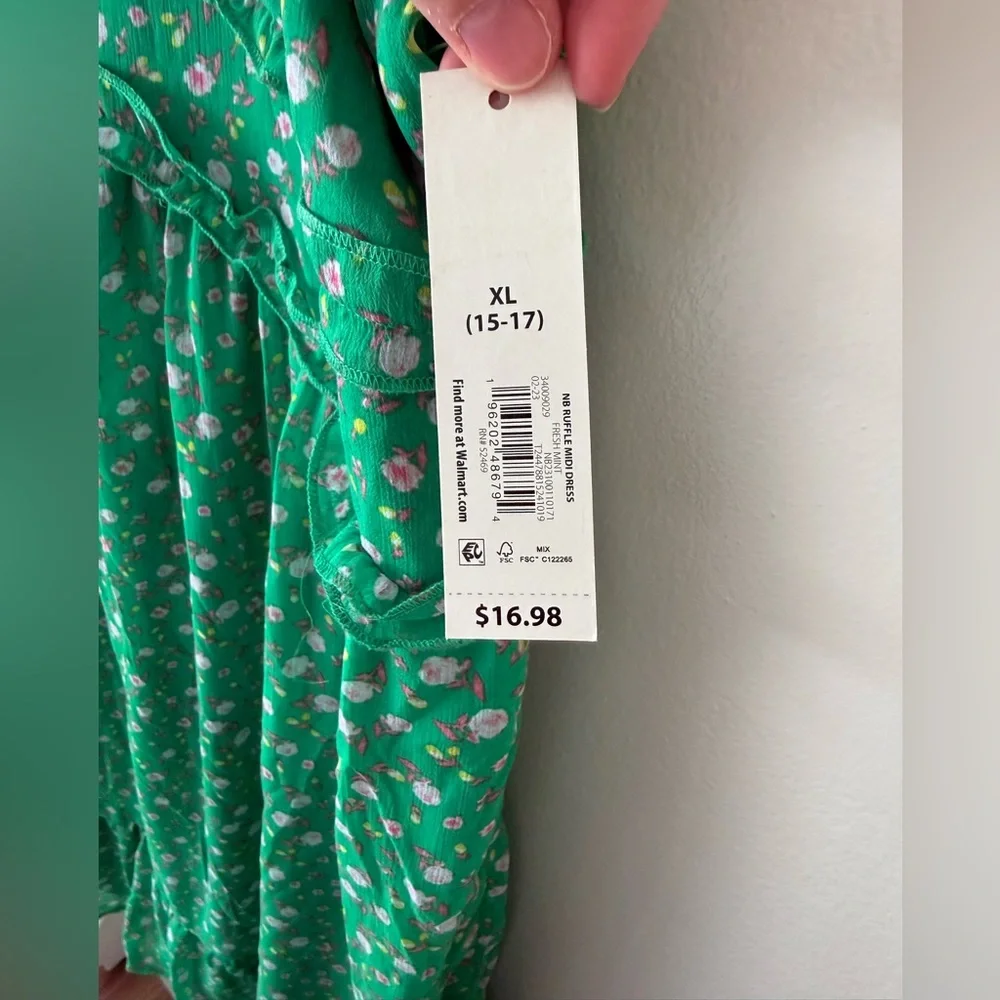 NWT Green Ditsy Floral Ruffle Midi Dress Size XL (15-17 Juniors) Spring - Picture 3 of 11